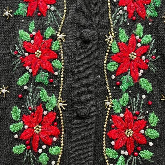 B.P. Design Women's Vintage Holiday Sweater Poinsettia Embroidered Size XL - Picture 3 of 10